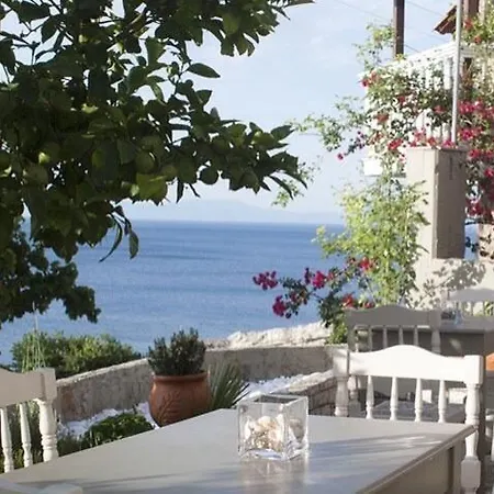 Cattleya Otel Kokkari